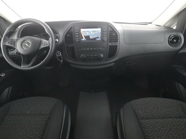MERCEDES-BENZ Vito 114 TourerPro,Extralang,8Sitzer,Automatik... - Микробус, Пътнически бус: снимка 2 MERCEDES-BENZ Vito 114 TourerPro,Extralang,8Sitzer,Automatik... - Микробус, Пътнически бус: снимка 2