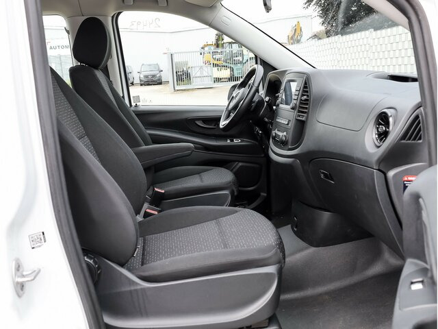 MERCEDES-BENZ Vito 114 TourerPro,Extralang,8Sitzer,Automatik - Микробус, Пътнически бус: снимка 3 MERCEDES-BENZ Vito 114 TourerPro,Extralang,8Sitzer,Automatik - Микробус, Пътнически бус: снимка 3