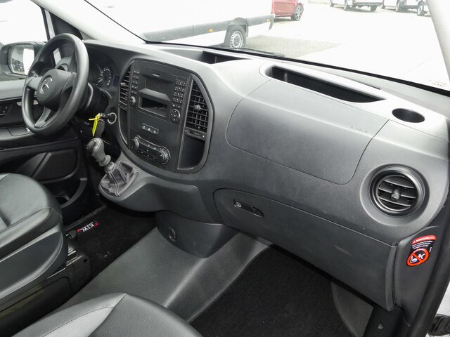 MERCEDES-BENZ Vito 114 TourerPro,Extralang,AMF Rollstuhlrampe - Микробус, Пътнически бус: снимка 4 MERCEDES-BENZ Vito 114 TourerPro,Extralang,AMF Rollstuhlrampe - Микробус, Пътнически бус: снимка 4