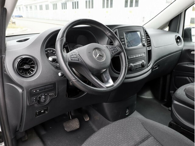 MERCEDES-BENZ Vito 114 TourerPro,lang,Automatik,8Sitze,Kamera - Микробус, Пътнически бус: снимка 5 MERCEDES-BENZ Vito 114 TourerPro,lang,Automatik,8Sitze,Kamera - Микробус, Пътнически бус: снимка 5