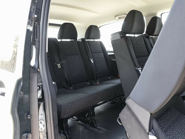 MERCEDES-BENZ Vito 114 TourerPro,lang,Automatik,8Sitze,Kamera - Микробус, Пътнически бус: снимка 4 MERCEDES-BENZ Vito 114 TourerPro,lang,Automatik,8Sitze,Kamera - Микробус, Пътнически бус: снимка 4
