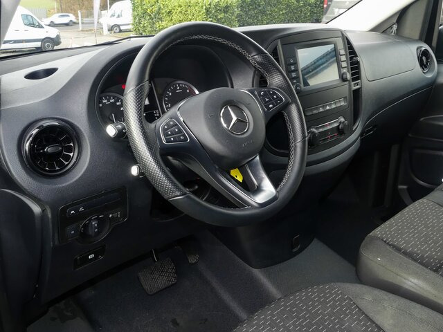 MERCEDES-BENZ Vito 116CDI lang,TourerPro,2Klima,9Sitze,Kamera - Микробус, Пътнически бус: снимка 4 MERCEDES-BENZ Vito 116CDI lang,TourerPro,2Klima,9Sitze,Kamera - Микробус, Пътнически бус: снимка 4