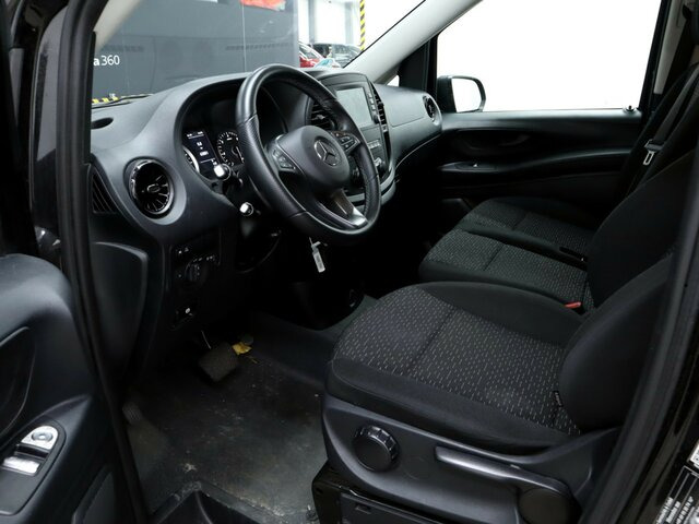 MERCEDES-BENZ Vito 116CDI lang,TourerPro,2Klima,9Sitze,Kamera - Микробус, Пътнически бус: снимка 2 MERCEDES-BENZ Vito 116CDI lang,TourerPro,2Klima,9Sitze,Kamera - Микробус, Пътнически бус: снимка 2