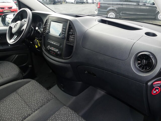 MERCEDES-BENZ Vito 116CDI lang,TourerPro,2Klima,9Sitze,Kamera - Микробус, Пътнически бус: снимка 3 MERCEDES-BENZ Vito 116CDI lang,TourerPro,2Klima,9Sitze,Kamera - Микробус, Пътнически бус: снимка 3