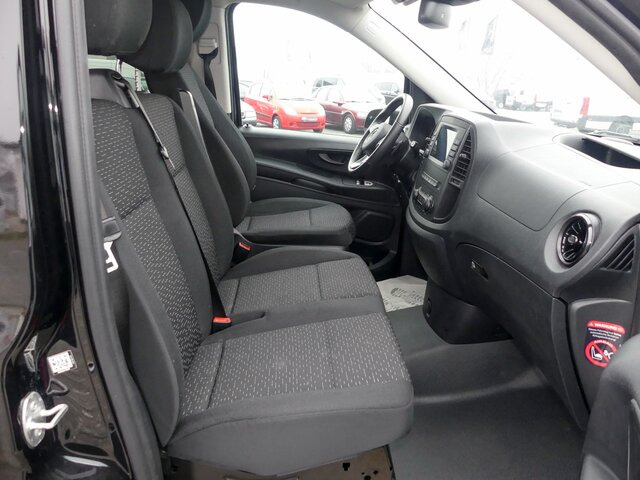 MERCEDES-BENZ Vito 116CDI lang,TourerPro,2Klima,9Sitze,Kamera - Микробус, Пътнически бус: снимка 3 MERCEDES-BENZ Vito 116CDI lang,TourerPro,2Klima,9Sitze,Kamera - Микробус, Пътнически бус: снимка 3