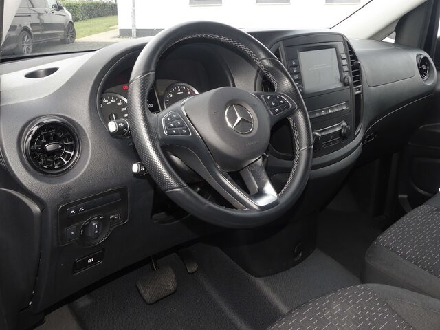 MERCEDES-BENZ Vito 116CDI lang,TourerPro,2xKlima,9Sitze - Микробус, Пътнически бус: снимка 4 MERCEDES-BENZ Vito 116CDI lang,TourerPro,2xKlima,9Sitze - Микробус, Пътнически бус: снимка 4