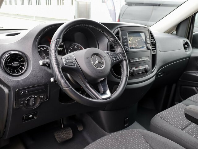 MERCEDES-BENZ Vito 116TourerPro ,Extralang,2xKlima,Kamera,AHK... - Пътнически бус: снимка 5 MERCEDES-BENZ Vito 116TourerPro ,Extralang,2xKlima,Kamera,AHK... - Пътнически бус: снимка 5