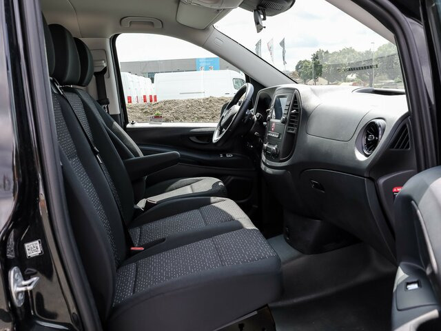 MERCEDES-BENZ Vito 116TourerPro ,Extralang,2xKlima,Kamera,AHK - Микробус, Пътнически бус: снимка 3 MERCEDES-BENZ Vito 116TourerPro ,Extralang,2xKlima,Kamera,AHK - Микробус, Пътнически бус: снимка 3