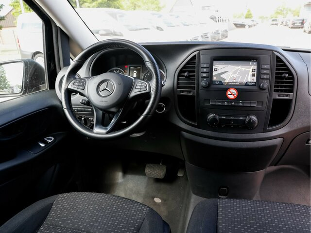 MERCEDES-BENZ Vito 116TourerPro ,Extralang,2xKlima,Kamera,AHK - Пътнически бус: снимка 5 MERCEDES-BENZ Vito 116TourerPro ,Extralang,2xKlima,Kamera,AHK - Пътнически бус: снимка 5