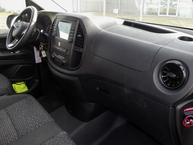 MERCEDES-BENZ Vito 116TourerPro ,Extralang,2xKlima,Kamera,AHK - Микробус, Пътнически бус: снимка 4 MERCEDES-BENZ Vito 116TourerPro ,Extralang,2xKlima,Kamera,AHK - Микробус, Пътнически бус: снимка 4