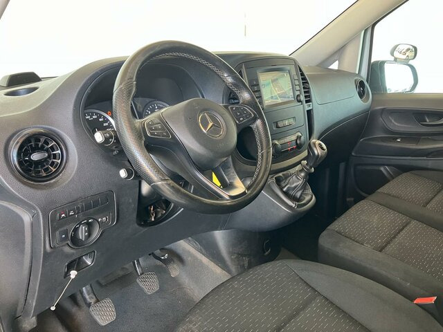 MERCEDES-BENZ Vito114 KA Kompakt ,Klima,Kamera,Tempomat - Малък ван: снимка 4 MERCEDES-BENZ Vito114 KA Kompakt ,Klima,Kamera,Tempomat - Малък ван: снимка 4