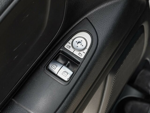 Малък ван MERCEDES-BENZ Vito114CDI KA lang ,Klima,Sortimo Regal,AHK: снимка 7