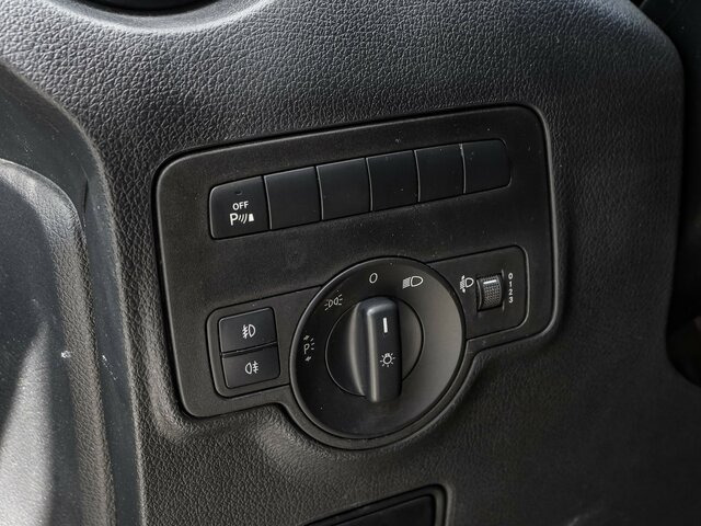Малък ван MERCEDES-BENZ Vito114CDI KA lang ,Klima,Sortimo Regal,AHK: снимка 6