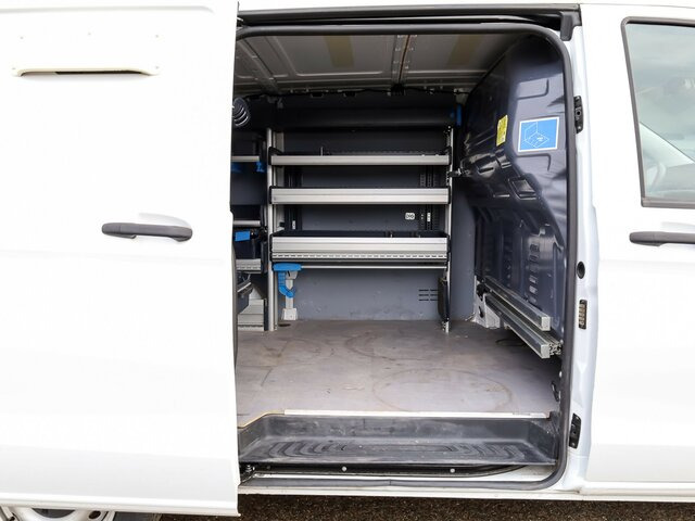 MERCEDES-BENZ Vito114CDI KA lang ,Klima,Sortimo Regalsystem... - Малък ван: снимка 4 MERCEDES-BENZ Vito114CDI KA lang ,Klima,Sortimo Regalsystem... - Малък ван: снимка 4