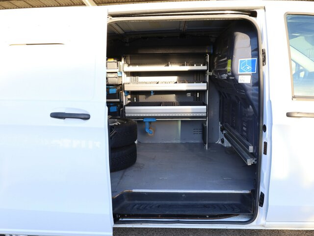 MERCEDES-BENZ Vito114CDI KA lang ,Klima,SortimoRegalsystem... - Малък ван: снимка 4 MERCEDES-BENZ Vito114CDI KA lang ,Klima,SortimoRegalsystem... - Малък ван: снимка 4