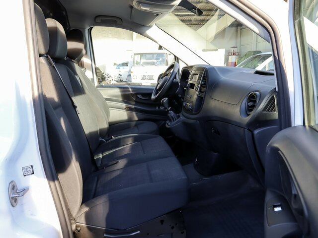 MERCEDES-BENZ Vito114CDI KA lang ,Klima,SortimoRegalsystem... - Малък ван: снимка 5 MERCEDES-BENZ Vito114CDI KA lang ,Klima,SortimoRegalsystem... - Малък ван: снимка 5