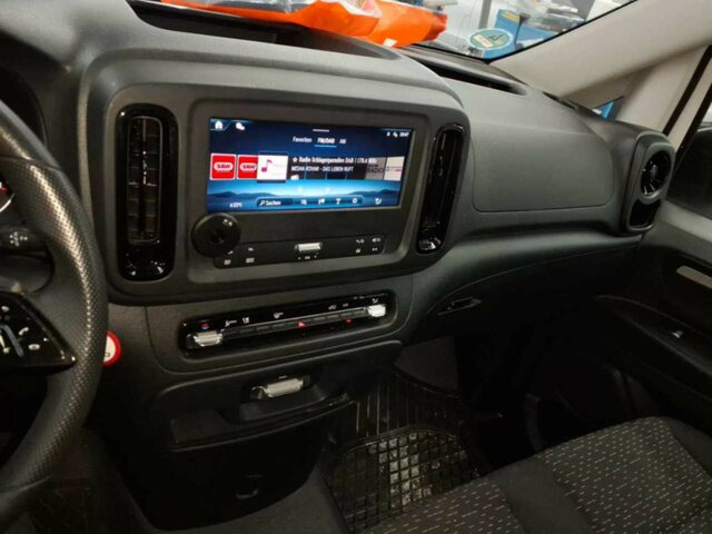 MERCEDES-BENZ Vito116CDI KA Extralang,Automatik,Klima,Kamera... - Малък ван: снимка 4 MERCEDES-BENZ Vito116CDI KA Extralang,Automatik,Klima,Kamera... - Малък ван: снимка 4