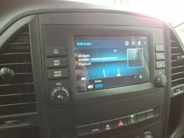 MERCEDES-BENZ Vito116CDI KA Extralang,Automatik,Klima,Kamera... - Малък ван: снимка 4 MERCEDES-BENZ Vito116CDI KA Extralang,Automatik,Klima,Kamera... - Малък ван: снимка 4