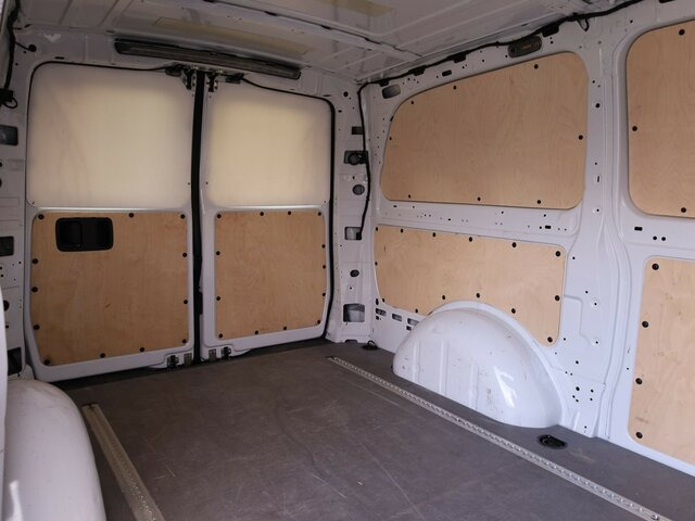 Малък ван MERCEDES-BENZ Vito116CDI KA lang,Automatik,Klima,Tempomat...: снимка 22 Малък ван MERCEDES-BENZ Vito116CDI KA lang,Automatik,Klima,Tempomat...: снимка 22