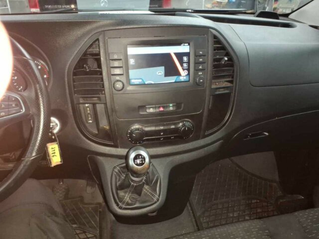 MERCEDES-BENZ Vito116CDI KA lang,Kamera,Klima,Tempomat... - Малък ван: снимка 2 MERCEDES-BENZ Vito116CDI KA lang,Kamera,Klima,Tempomat... - Малък ван: снимка 2