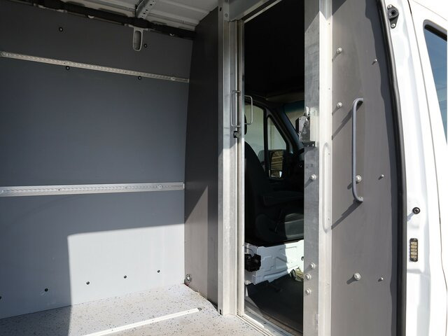 MERCEDES-BENZ eSprinter 312 Kasten FWD,3.924mm Radstand - Товарен бус, Електрически бус: снимка 3 MERCEDES-BENZ eSprinter 312 Kasten FWD,3.924mm Radstand - Товарен бус, Електрически бус: снимка 3