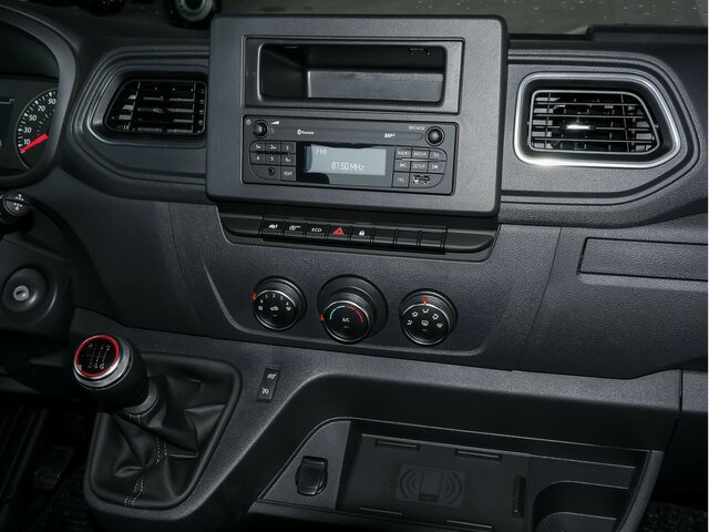 RENAULT Master Pritsche L4,3,5To,4200mm Ladefläche... - Бордови бус: снимка 3 RENAULT Master Pritsche L4,3,5To,4200mm Ladefläche... - Бордови бус: снимка 3