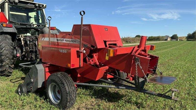 Massey Ferguson 1839 Småballe presser - Машина за фолиране: снимка 4 Massey Ferguson 1839 Småballe presser - Машина за фолиране: снимка 4