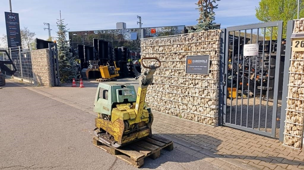 Ammann AVH 6030 Bj 2007, mit defektem Motor, Ersatzteile - Виброплоча: снимка 2 Ammann AVH 6030 Bj 2007, mit defektem Motor, Ersatzteile - Виброплоча: снимка 2