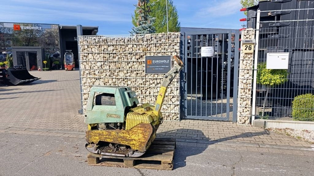 Ammann AVH 6030 Bj 2007, mit defektem Motor, Ersatzteile - Виброплоча: снимка 5 Ammann AVH 6030 Bj 2007, mit defektem Motor, Ersatzteile - Виброплоча: снимка 5