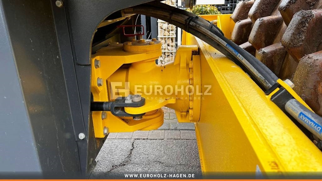 Компактор Bomag Stachelwalze BW 213 PDH-5, Schnellgang, Walzenzug: снимка 10 Компактор Bomag Stachelwalze BW 213 PDH-5, Schnellgang, Walzenzug: снимка 10