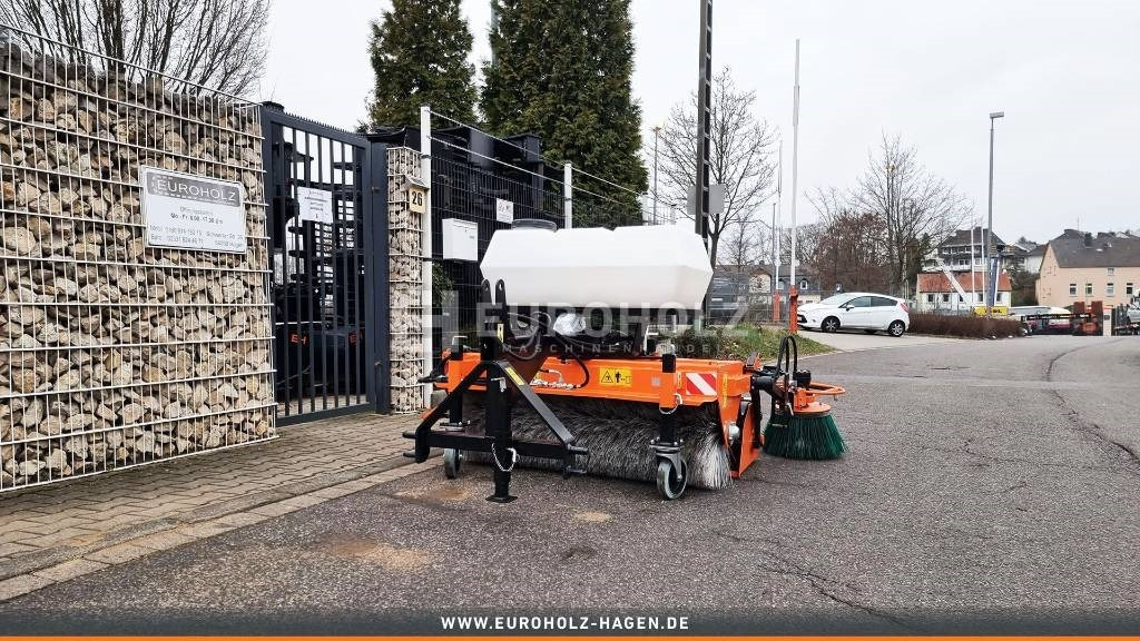 Kehrmaschine ZM 1400 für Radlader - Четка за Комунална/ Специална техника: снимка 1 Kehrmaschine ZM 1400 für Radlader - Четка за Комунална/ Специална техника: снимка 1
