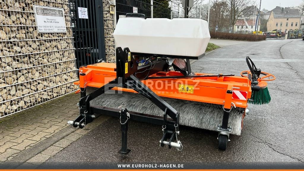 Kehrmaschine ZM2000 Seitenbesen 3-Punkt-Aufnahme - Четка: снимка 5 Kehrmaschine ZM2000 Seitenbesen 3-Punkt-Aufnahme - Четка: снимка 5