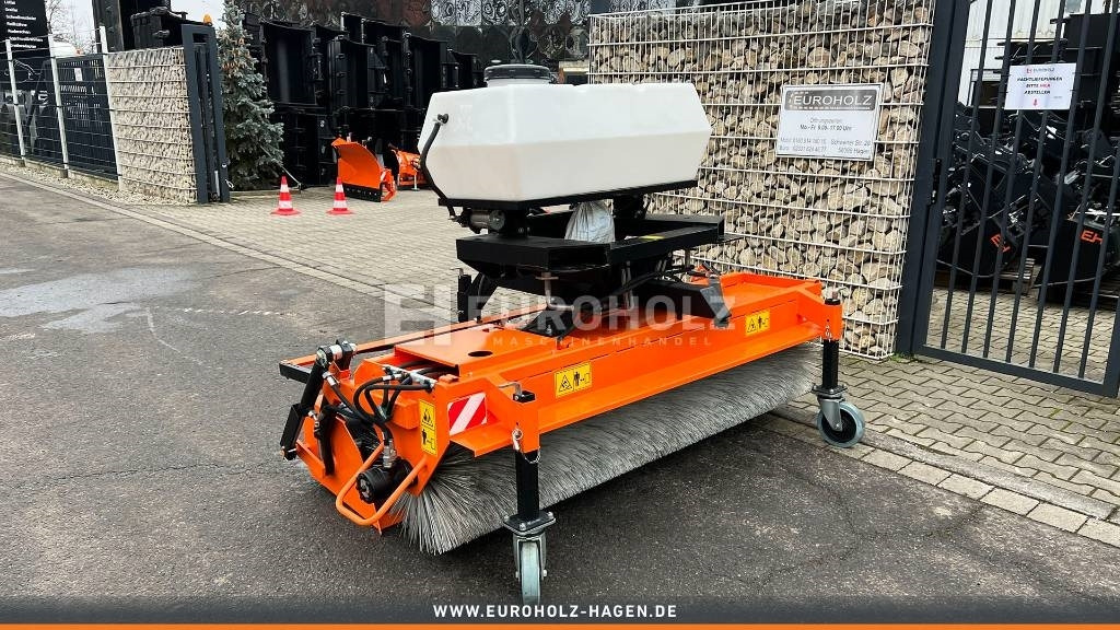 Kehrmaschine ZM2000 Stapleraufnahme - Четка за Комунална/ Специална техника: снимка 3 Kehrmaschine ZM2000 Stapleraufnahme - Четка за Комунална/ Специална техника: снимка 3