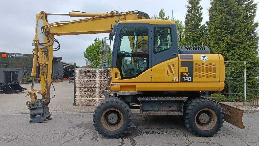 Komatsu PW 140 Mobilbagger Powertilt Schnellwechsler MS 10 - Колесен багер: снимка 1 Komatsu PW 140 Mobilbagger Powertilt Schnellwechsler MS 10 - Колесен багер: снимка 1