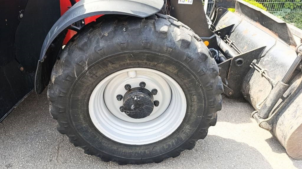 Телескопичен товарач Manitou Teleskoplader 737, Allrad, 7 m und 3.7 t, Klima,: снимка 8 Телескопичен товарач Manitou Teleskoplader 737, Allrad, 7 m und 3.7 t, Klima,: снимка 8