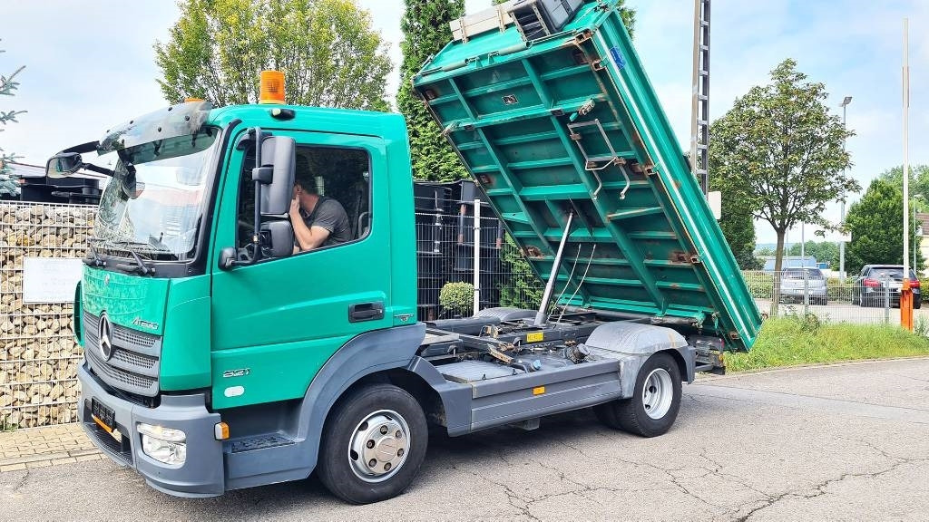 Mercedes-Benz Atego 821, 3-Seiten Meiller, Alubordwände, Kipper - Мултилифт с кука камион: снимка 1 Mercedes-Benz Atego 821, 3-Seiten Meiller, Alubordwände, Kipper - Мултилифт с кука камион: снимка 1