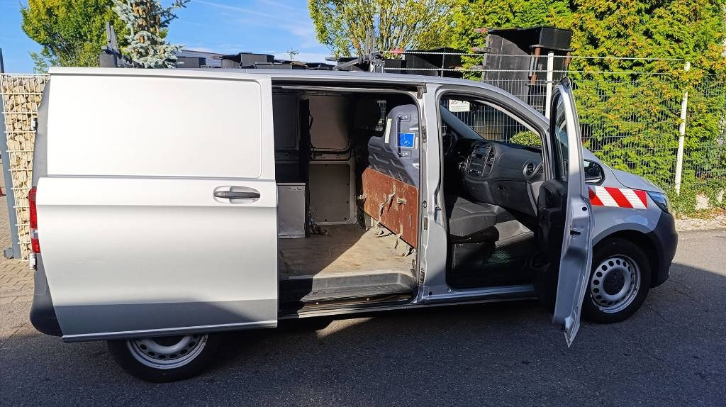 Mercedes-Benz Vito 114 CDI Allrad-Werkstattschränke-Standheizung - Лекотоварен автомобил фургон: снимка 1 Mercedes-Benz Vito 114 CDI Allrad-Werkstattschränke-Standheizung - Лекотоварен автомобил фургон: снимка 1