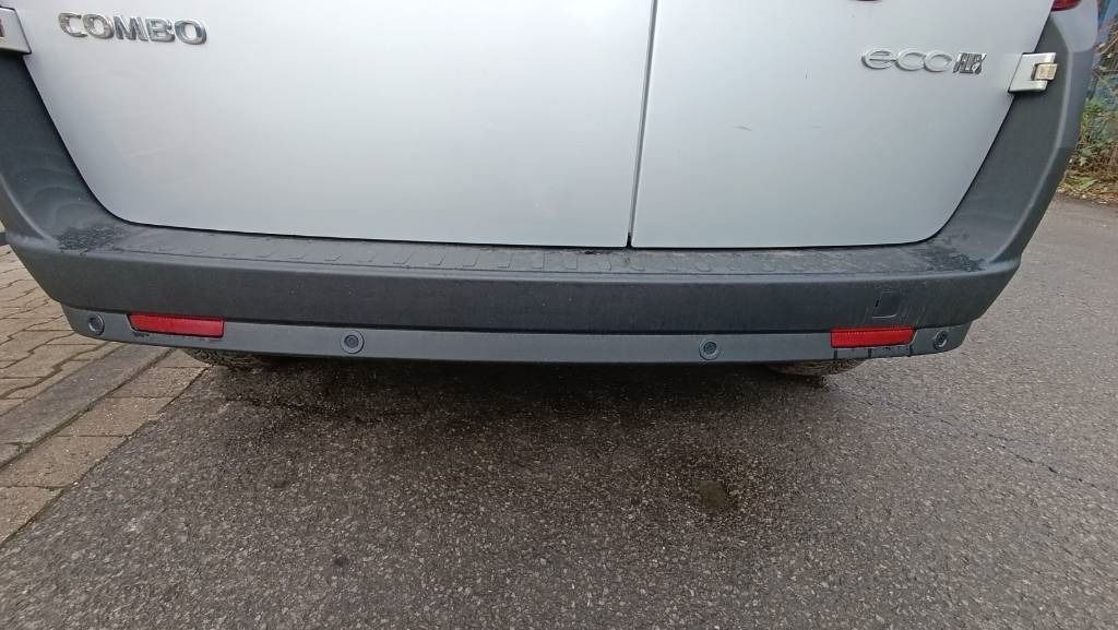 Opel Combo Kastenwagen Transp. Seitenschaden fahrbereit - Лекотоварен автомобил фургон: снимка 5 Opel Combo Kastenwagen Transp. Seitenschaden fahrbereit - Лекотоварен автомобил фургон: снимка 5