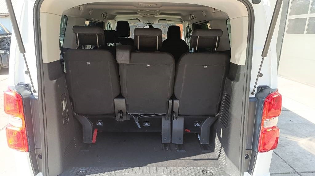 Товарен бус Toyota Proace 2.0 Van, Kleinbus, 7-Sitzer, Turboschaden: снимка 20