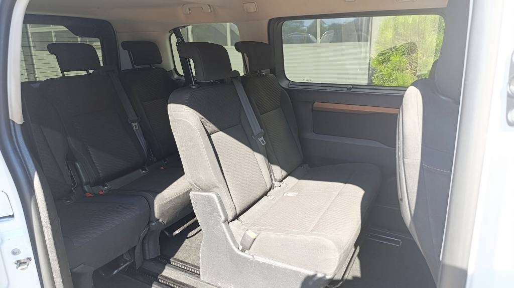 Товарен бус Toyota Proace 2.0 Van, Kleinbus, 7-Sitzer, Turboschaden: снимка 9