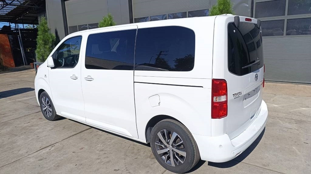 Товарен бус Toyota Proace 2.0 Van, Kleinbus, 7-Sitzer, Turboschaden: снимка 23