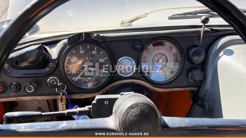 Шаси кабина Unimog 406 Allrad Zapfwelle Luftkompressor Pritsche AHK: снимка 15