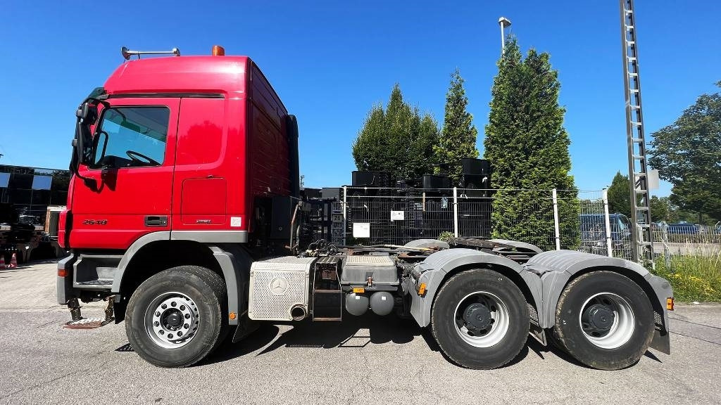 Mercedes-Benz Actros 2648 6x4 1 Hand Kipphydraulik Klima - Влекач: снимка 1 Mercedes-Benz Actros 2648 6x4 1 Hand Kipphydraulik Klima - Влекач: снимка 1