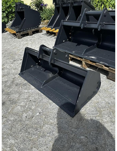 Big Böschungslöffel 100cm mit Martin M3 Aufnahme - Кофа: снимка 2 Big Böschungslöffel 100cm mit Martin M3 Aufnahme - Кофа: снимка 2