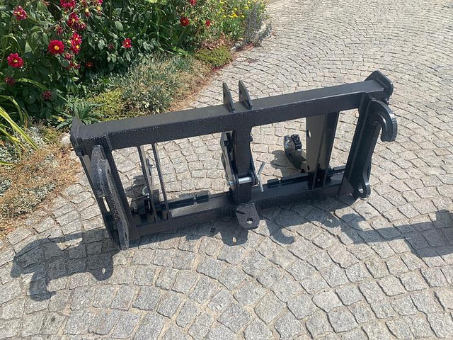 Big Adapter auf Dreipunkt KAT 3, Dieci, Agri Farmer - Прикачен инвентар: снимка 2 Big Adapter auf Dreipunkt KAT 3, Dieci, Agri Farmer - Прикачен инвентар: снимка 2