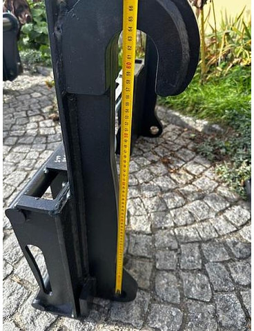 Big Volvo BM Adapter mit Euro Aufnahme - Прикачен инвентар: снимка 5 Big Volvo BM Adapter mit Euro Aufnahme - Прикачен инвентар: снимка 5