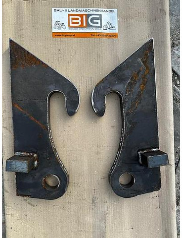 Big Anschweißhaken / Anschweißset / Koppelhaken JCB 520-50 Aufnahme - Резервни части: снимка 1 Big Anschweißhaken / Anschweißset / Koppelhaken JCB 520-50 Aufnahme - Резервни части: снимка 1