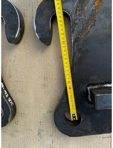 Big Anschweißhaken / Anschweißset / Koppelhaken JCB 520-50 Aufnahme - Резервни части: снимка 4 Big Anschweißhaken / Anschweißset / Koppelhaken JCB 520-50 Aufnahme - Резервни части: снимка 4
