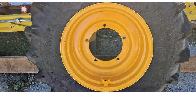 JCB Reifen Starmaxx 15.5/80-24 NEU - Резервни части: снимка 4 JCB Reifen Starmaxx 15.5/80-24 NEU - Резервни части: снимка 4