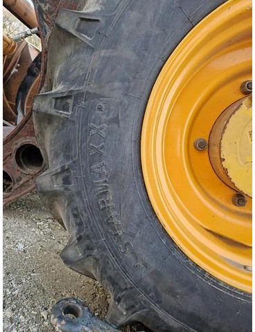 JCB Reifen Starmaxx 15.5/80-24 NEU - Резервни части: снимка 3 JCB Reifen Starmaxx 15.5/80-24 NEU - Резервни части: снимка 3